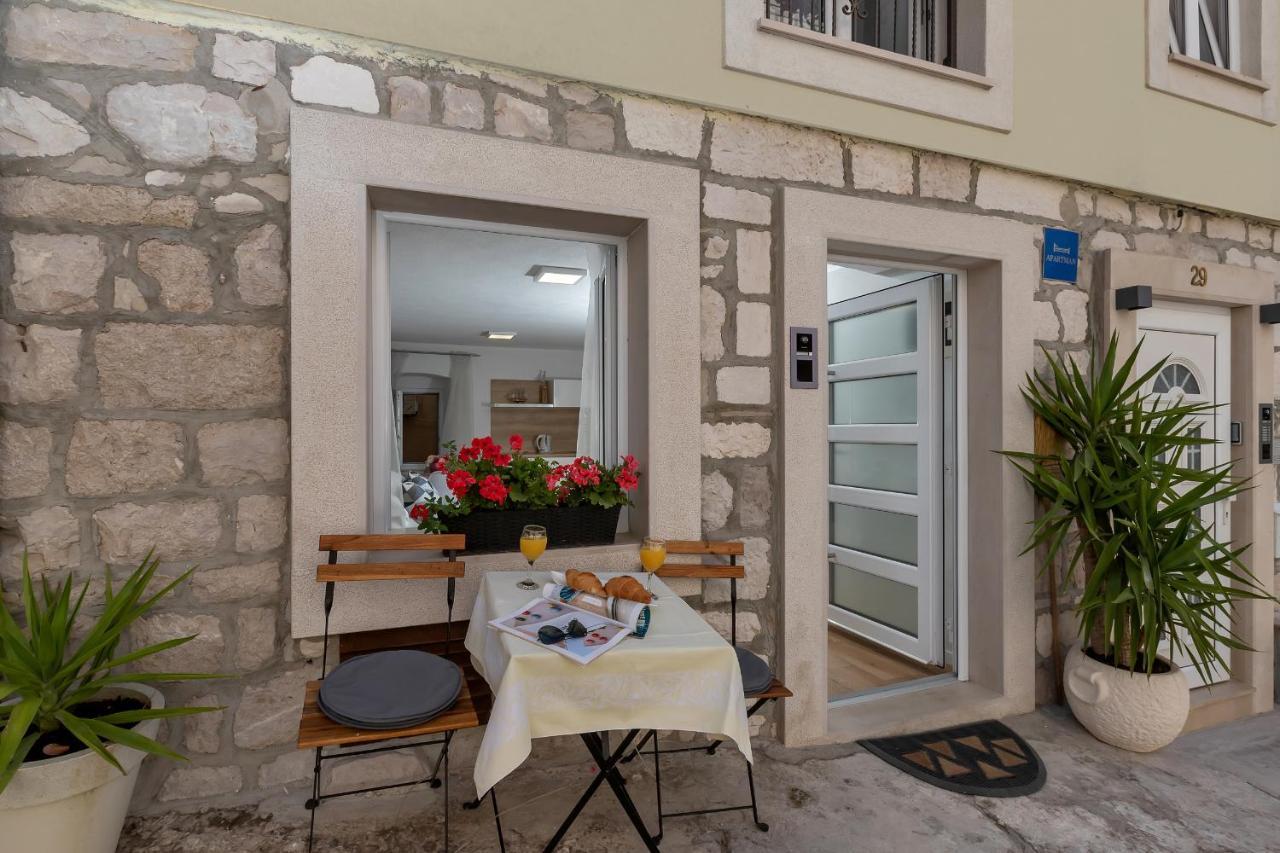 Luxury City Center Apartments Makarska Exterior foto